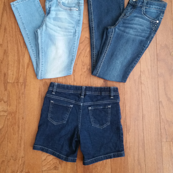 Girls Jeans, Shorts & Sleeveless Jean Jacket - Picture 2 of 8